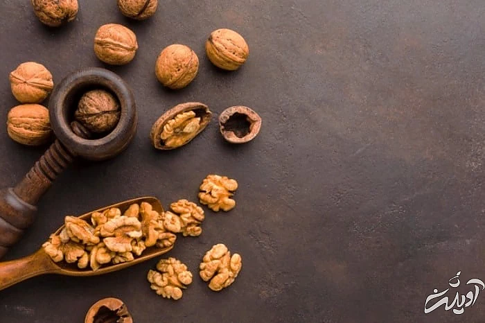 شکستن گردو ها